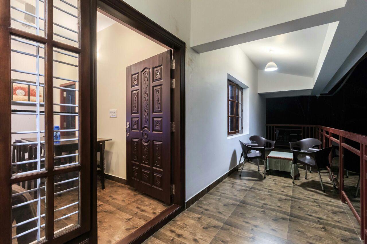 Karkera Comforts Hotel Madikeri Exterior foto